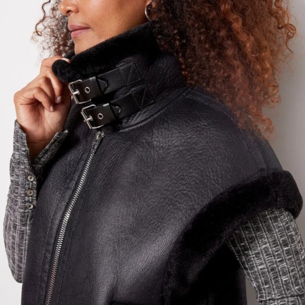 BLANKNYC Sherpa Moto Vest Faux Leather & Sherpa Trimmed Vest Size M NWT - Picture 3 of 14